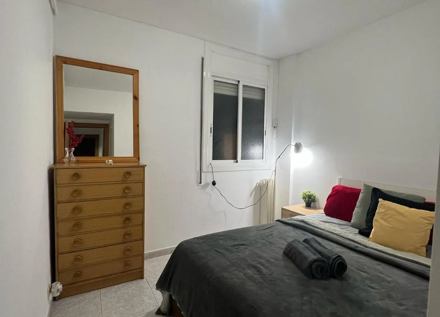 Comfortable And Well-Located Room - Shared Common Areas Barcelona